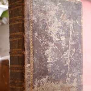 Missale Romanum Ex Decreto Sacrosancti concilii Tridentini Restitutum S. PII Papae Quinti Jussu Editum Summorum Pontificum CLEMENTIS OCTAVI et Urbani Itidem Octavi.Auctoritate recognitum et novis Matriti M. DCC.LXXXIV 1784 Ex Apud. Antonium Sancha Typographum et Bibliopolarumque . [Junto con]MISSAE Propriae Festorum Quae Generaliter in Hispania Celebrantur Ex Apostolica S. Pii V. Gregorii XIII. Sixti Clementis VIIIMadrid; Sancha, 1787.[Junto con]Missae Propria Festorum quae in Ecclesia Toletana Hispaniarum Primate Ejusque Archidiaecesi...Madrid; Sancha, 1787