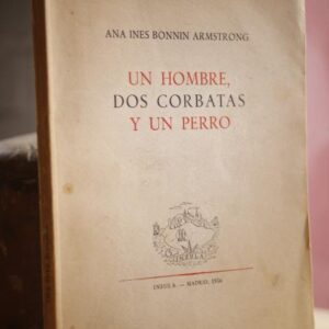 Un hombre dos corbatas y un perro-.